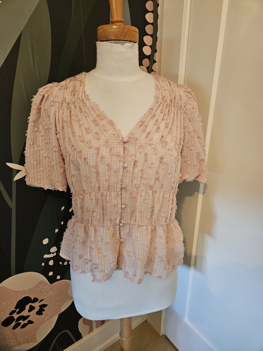 Women's Blush Pink Textured Button-Front Top